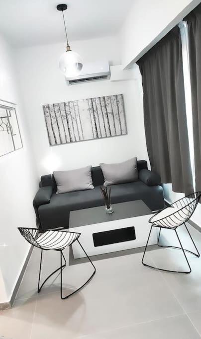 Iguana Gold Luxury Suites 2 雅典 外观 照片