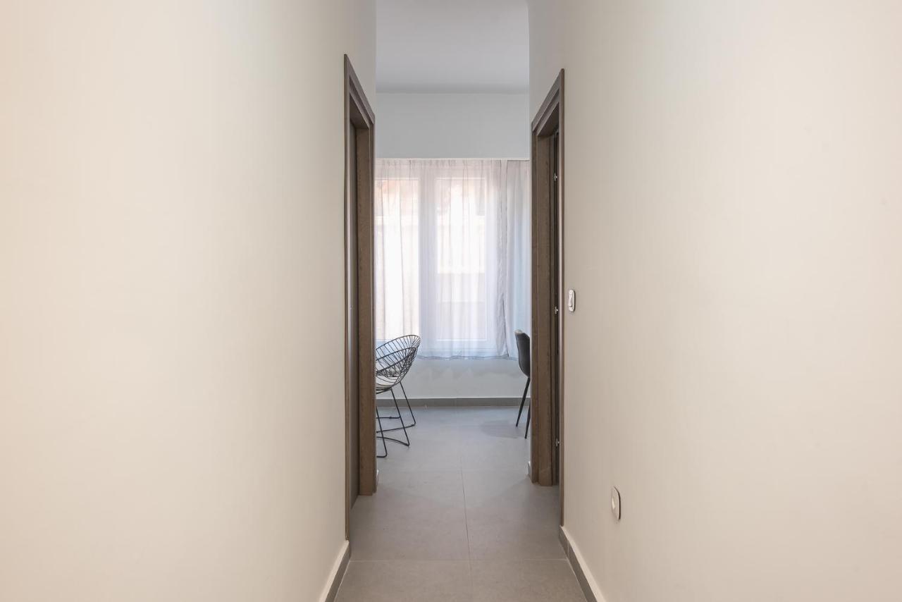 Iguana Gold Luxury Suites 2 雅典 外观 照片