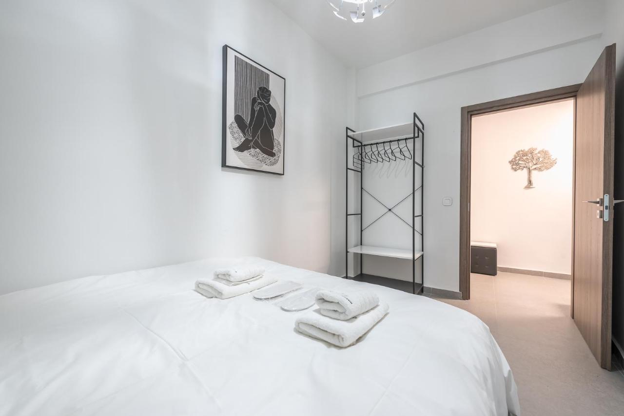 Iguana Gold Luxury Suites 2 雅典 外观 照片
