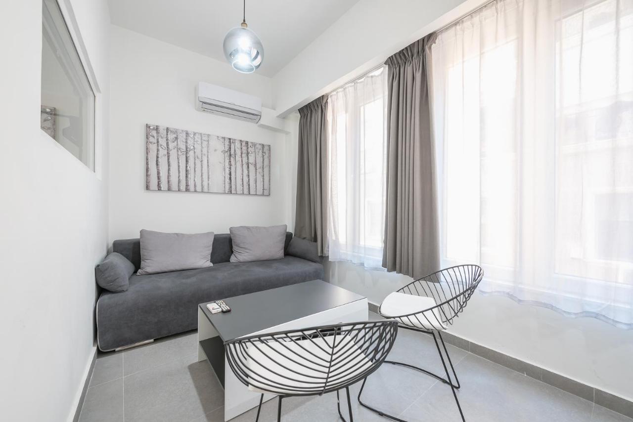 Iguana Gold Luxury Suites 2 雅典 外观 照片