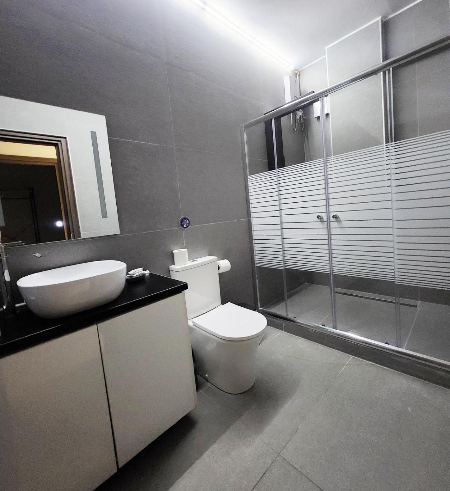 Iguana Gold Luxury Suites 2 雅典 外观 照片
